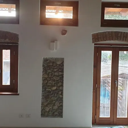 Casa Del * Travedona